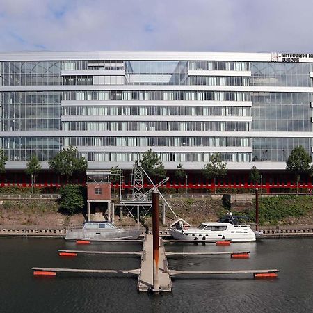 City Apartment Duisburg 2#Netflix &Wlan &Kingsize Bett & Kaffee Maschine & Central & 500M Innenhafen & 2 Min U Bahn المظهر الخارجي الصورة