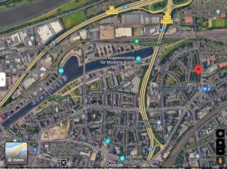 City Apartment Duisburg 2#Netflix &Wlan &Kingsize Bett & Kaffee Maschine & Central & 500M Innenhafen & 2 Min U Bahn المظهر الخارجي الصورة